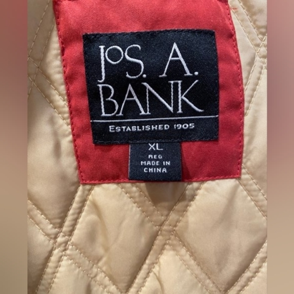 MENS JOS.‎ A. BANK RED ZIP-UP LINED/ INSULATED VEST JACKET SIZE XL - Picture 5 of 7